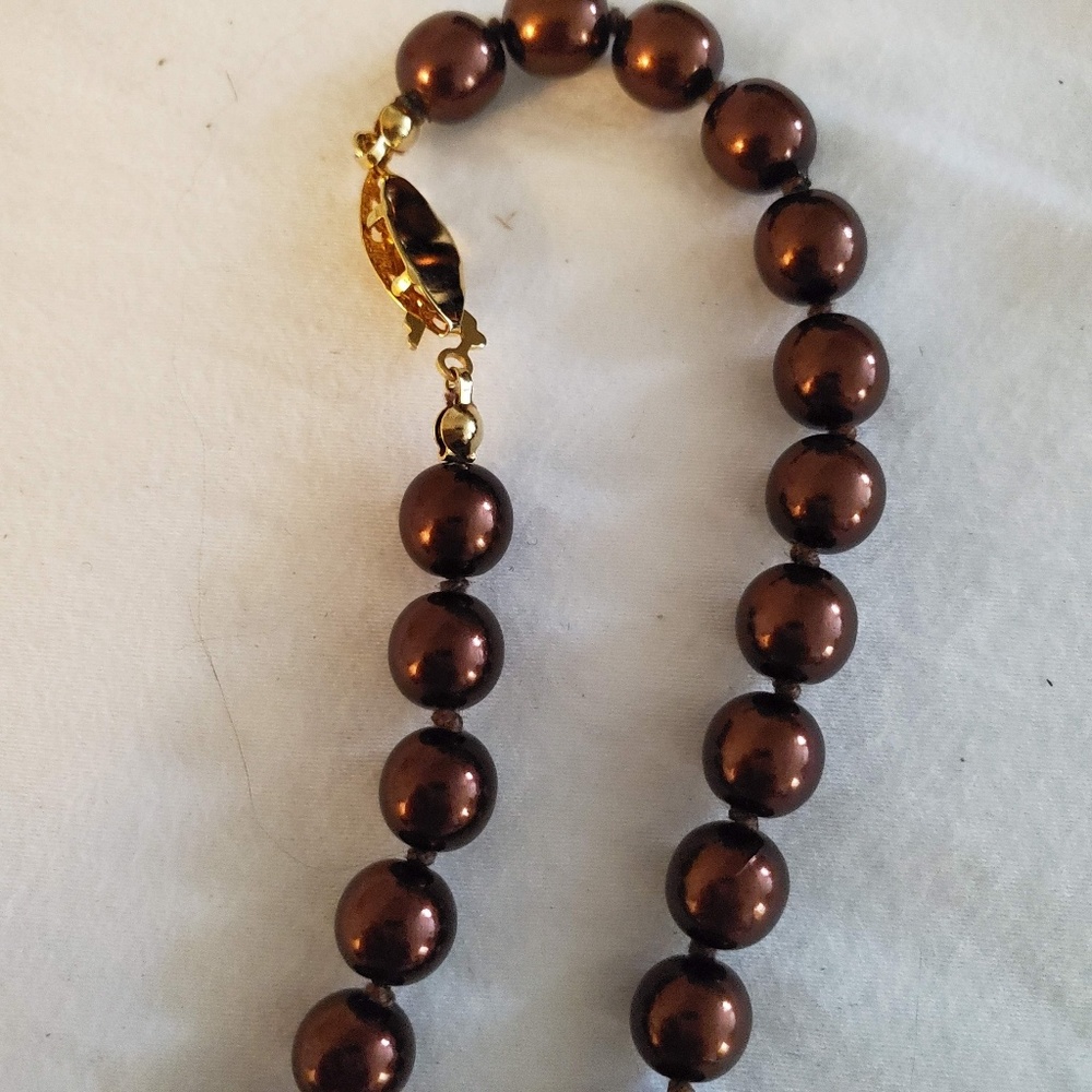 Brown pearls πΌ necklace - Picture 3 of 6